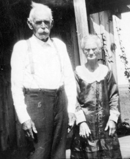 William Andrew Hollingsworth & wife Laura Mae Ford